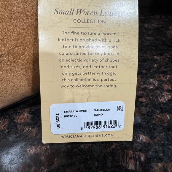 Patricia Nash cross body - Picture 6 of 6